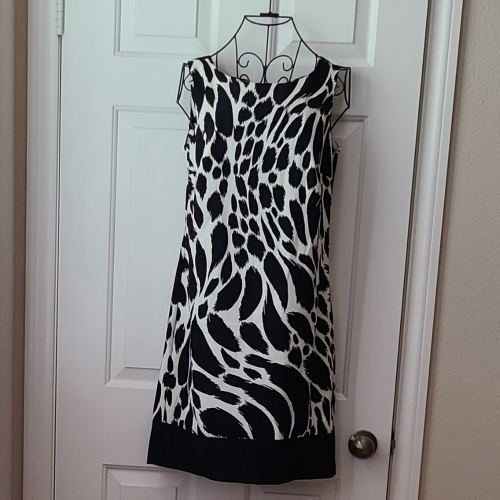 AB Studio Black and White Sheath Dress
